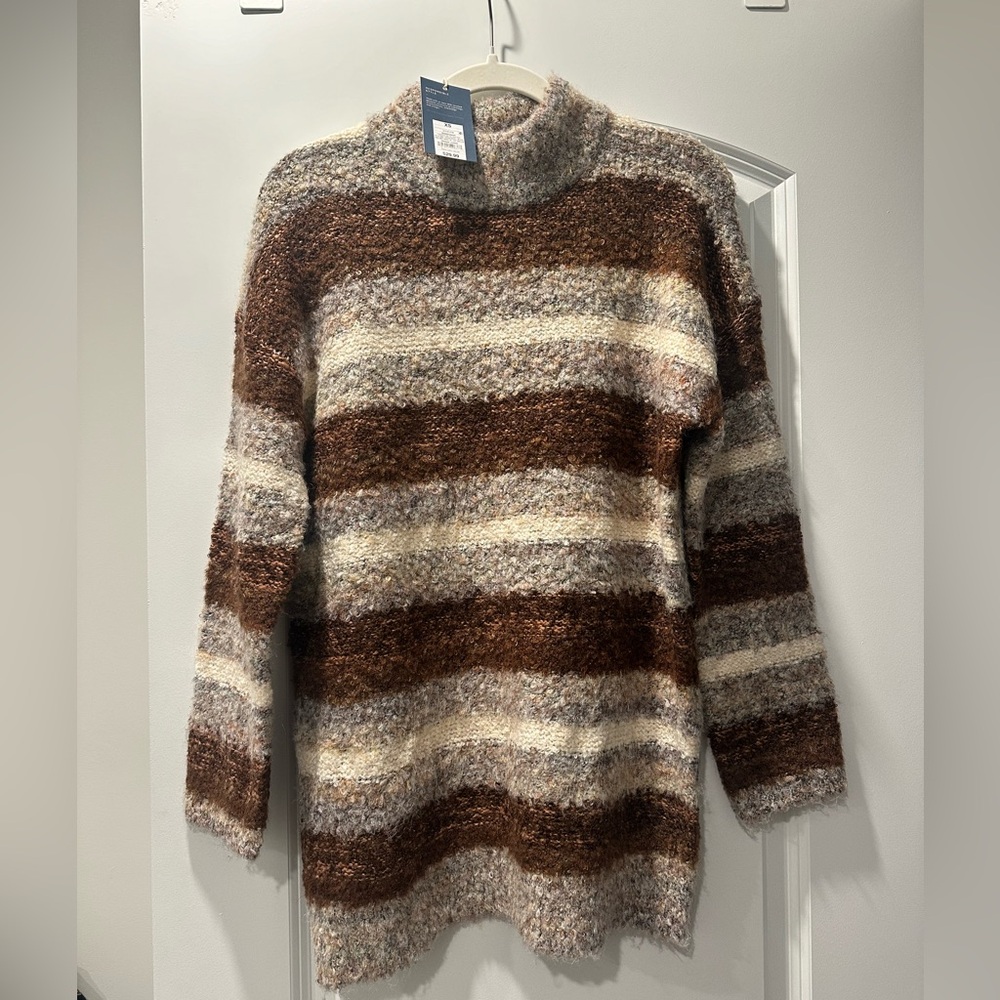 Universal thread sweater